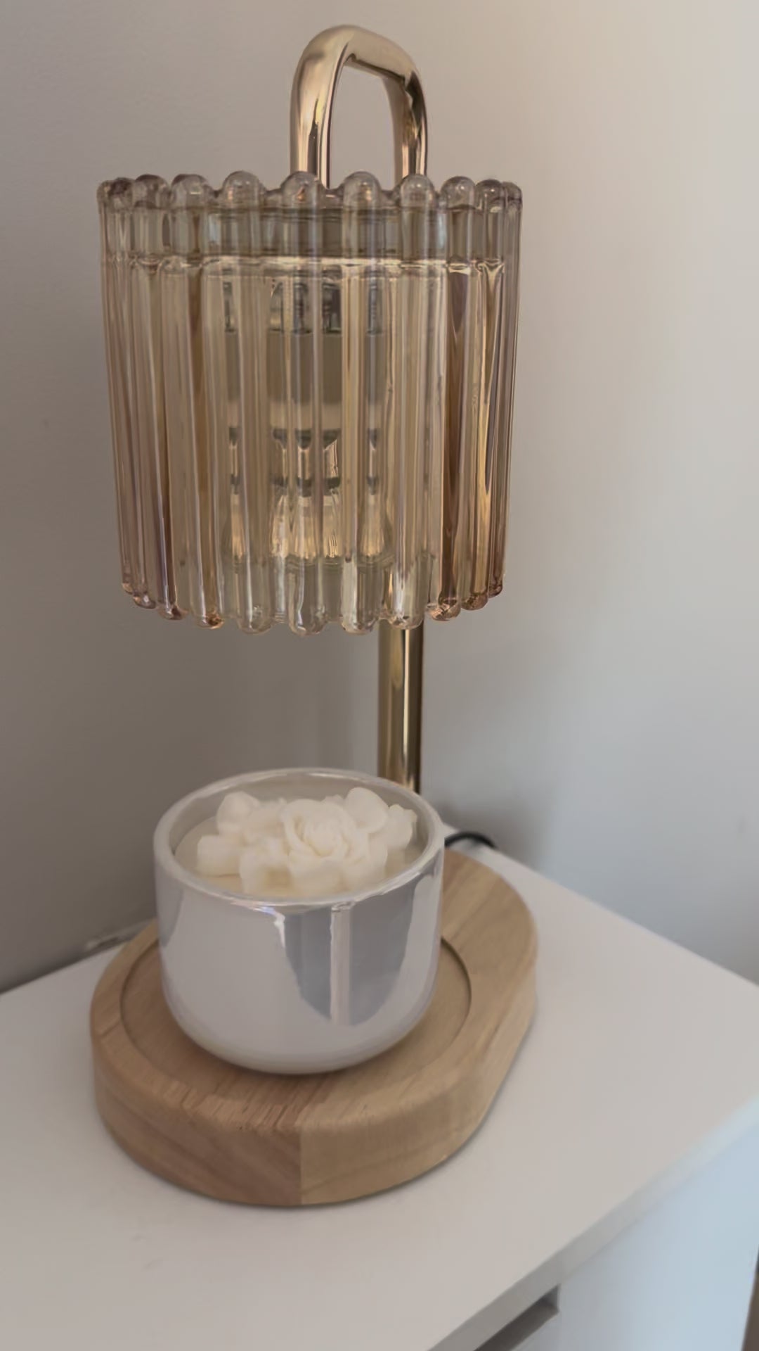 Wickless Candle in Ceramic Pearl Jar - Velvet Berry